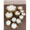 Image 1 : Royal Albert Old Country Roses 8 Person Place Setting 39pcs