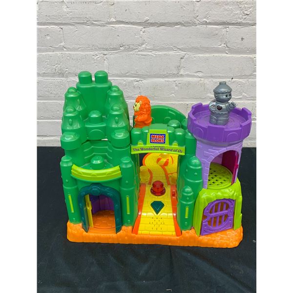 MEGA BLOKS The Wonderful Wizard of Oz Playset with 2 Figures