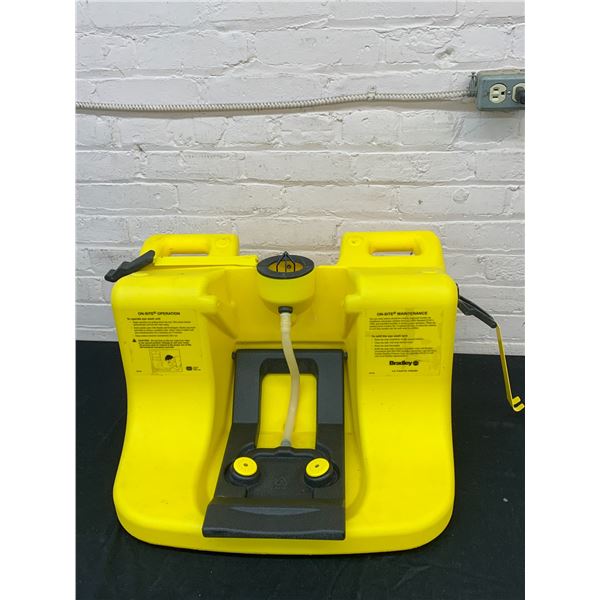Plastic Portable Eye Wash Station
