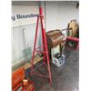 Image 3 : 2 Ton Tripod Stand