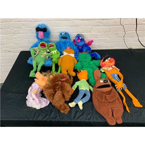 Lot of Vintage Muppets Plush Toys, Hand Puppets