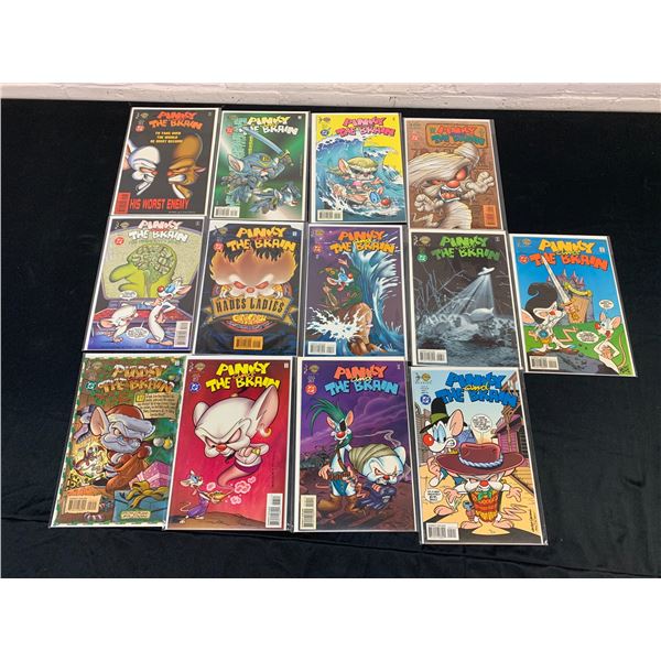 Lot of 13 Pinky and The Brain Comic Books by Warner Brothers Various Issues DC
