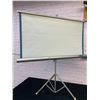 Image 1 : Vintage Radiant Floor Standing Projector Screen