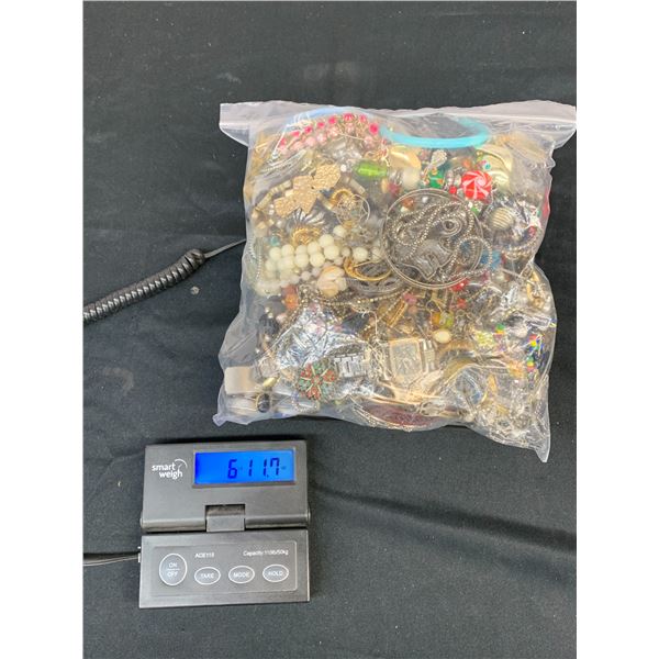 6lbs of Unsorted Costume Jewellery