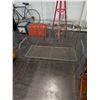 Image 2 : Cast Iron Garden Bench