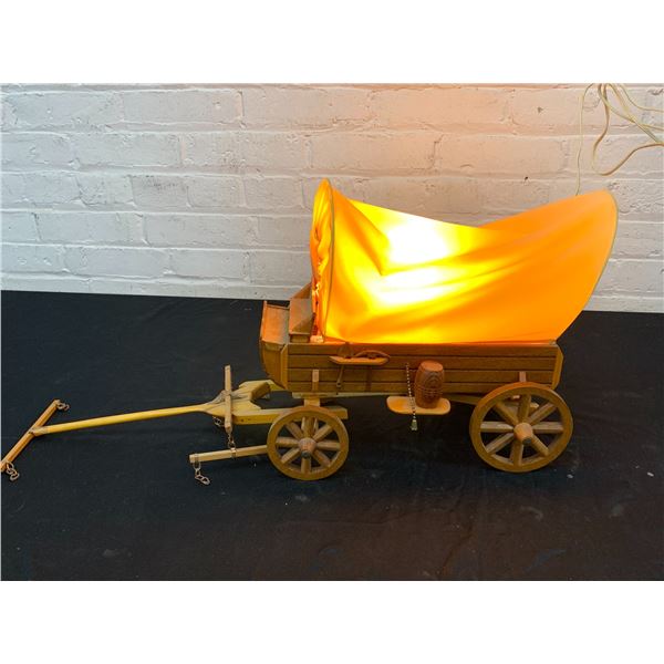Vintage Wooden Horse Drawn Carriage Lamp *works*