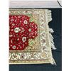 Image 4 : 2.5ft x 4ft Handmade Silk Area Rug / Carpet