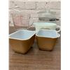 Image 5 : Pyrex Stovetop Kettle, Gravy Boat, Measuring Cups, Fridge Storage Containers