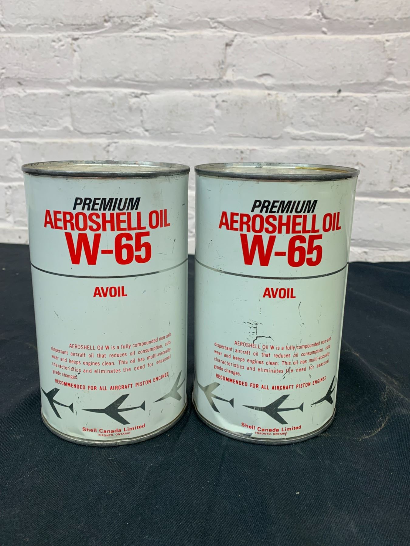 Aeroshell 65 Pair of Vintage FULL SHELL Premium Aeroshell Oil W-65 Motor Oil Tins ...