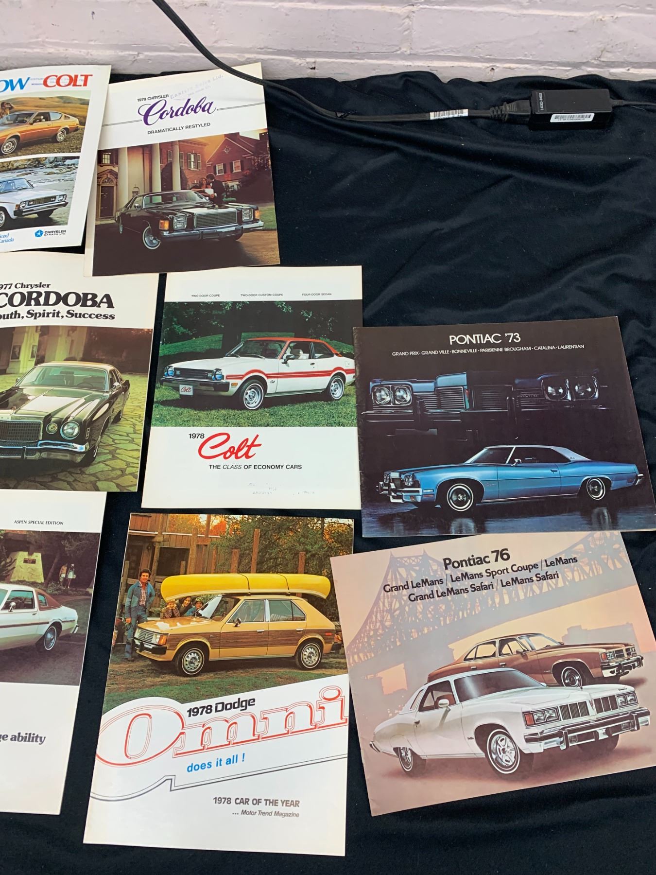 Lot of 17pcs Vintage Automotive Vehicle Pamphlets Pontiac 73, 76 ...