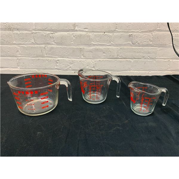 Set of 3 Pyrex & Fire King Glass Measuring Cups