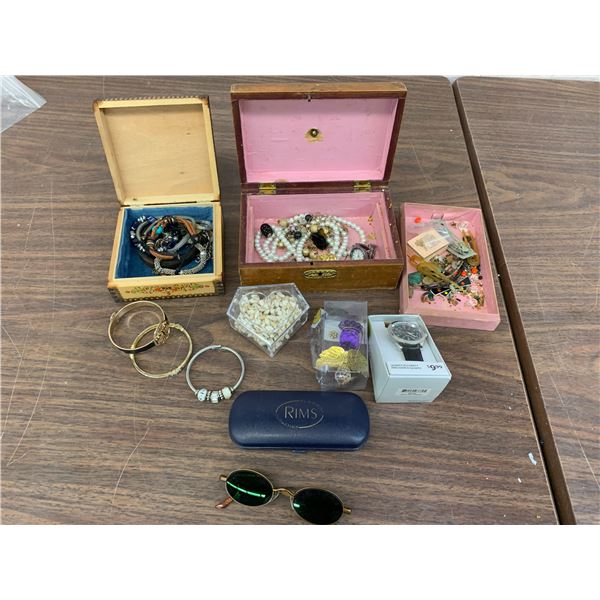 Lot of Misc Assorted Costume Jewellery, Boxes