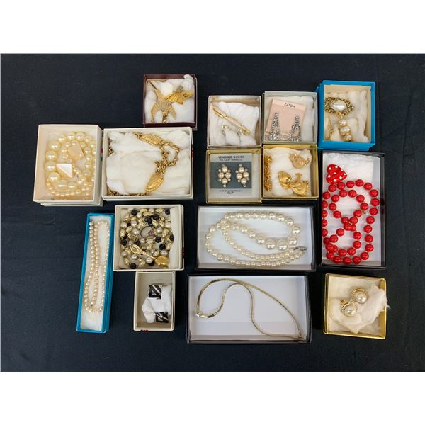 Lot of Assorted Costume Jewellery