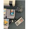 Image 4 : NES Nintendo Console Bundle 1 Controller, Power, Video, 5 Games