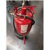 Image 1 : Central Pneumatic Sand Blaster