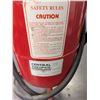 Image 2 : Central Pneumatic Sand Blaster