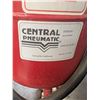 Image 3 : Central Pneumatic Sand Blaster