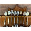 Image 2 : Wall Mount Collectible Spoon Maple Leaf Rack w Spoons