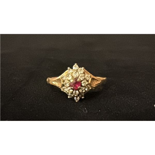 APPROX 14K LADIES CLUSTER RING SET WITH RUBY AND DIAMONDS (3.1G)