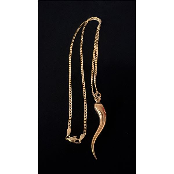 APPROX 14K CHAIN (22") WITH APPROX 18K PENDANT (13.4G)
