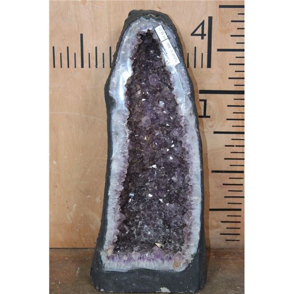 Big AMETHYST Geode Cathedral, Weight: 27 lbs