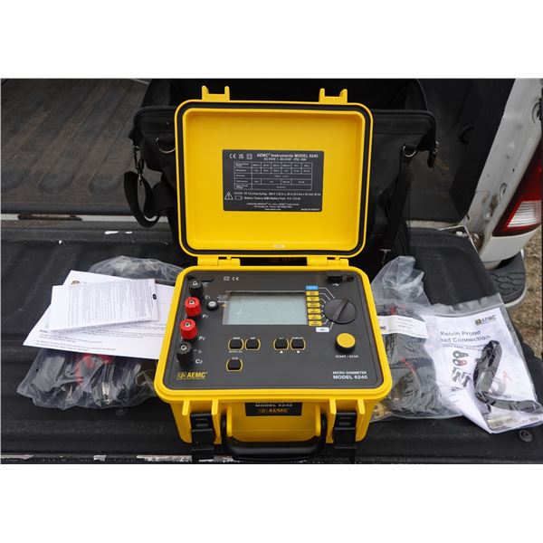 AEMC Instruments 6240 Micro-Ohmmeter w/ Probe & Clips in Hard Case