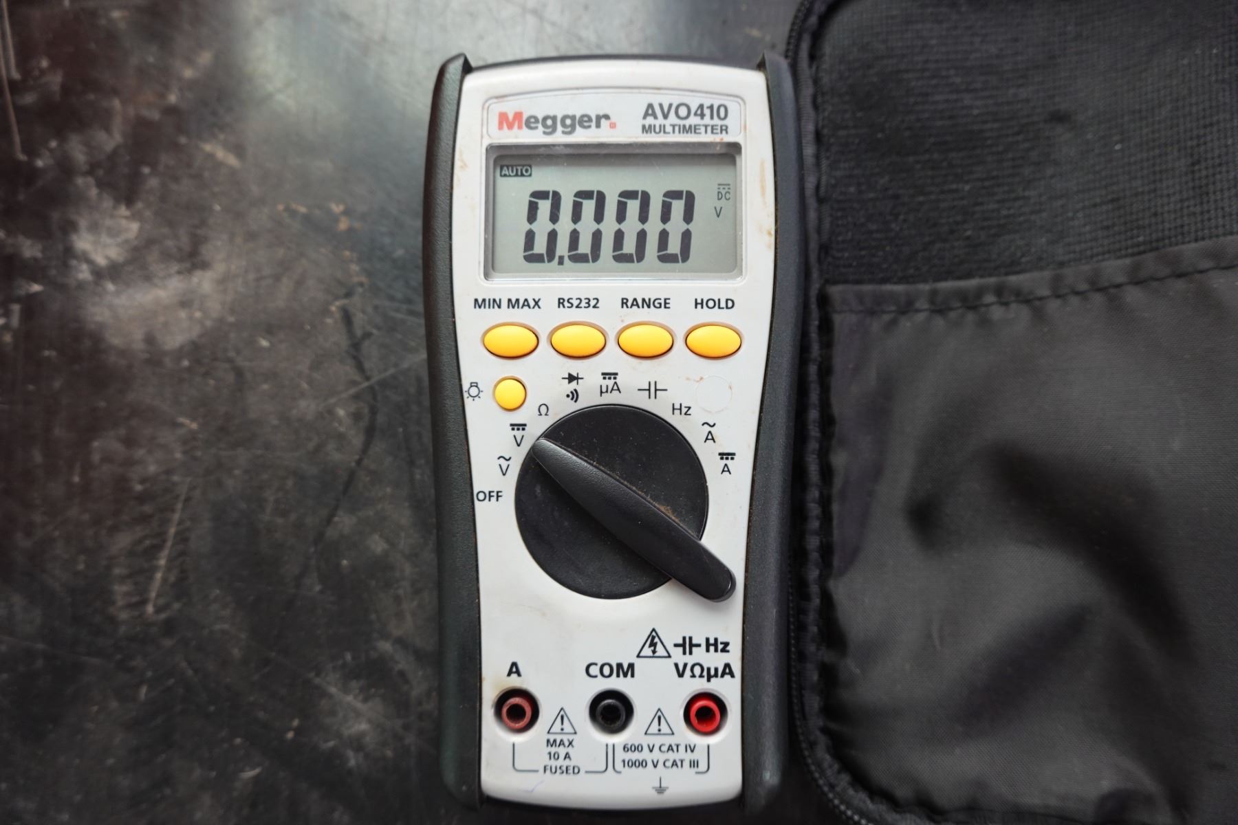 Megger True Rms Meter Megger AVO410 True RMS Digital Multimeter w/ Wires in Case - Oahu Auctions