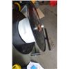 Image 3 : Uline Industrial Strapping Cart & Dispenser w/ Clips & Tools