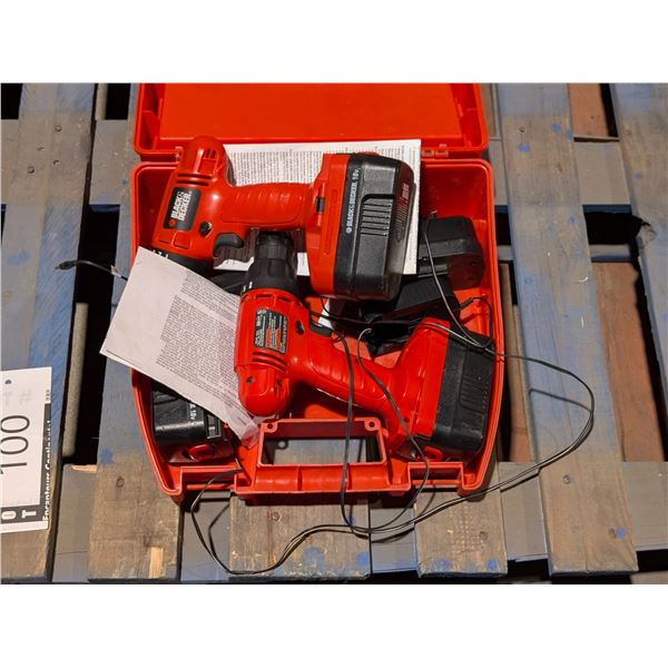 SET OF 2 B&D DRILLS, 2 TOOLS, 4 BATTERIES & 1 CHARGER