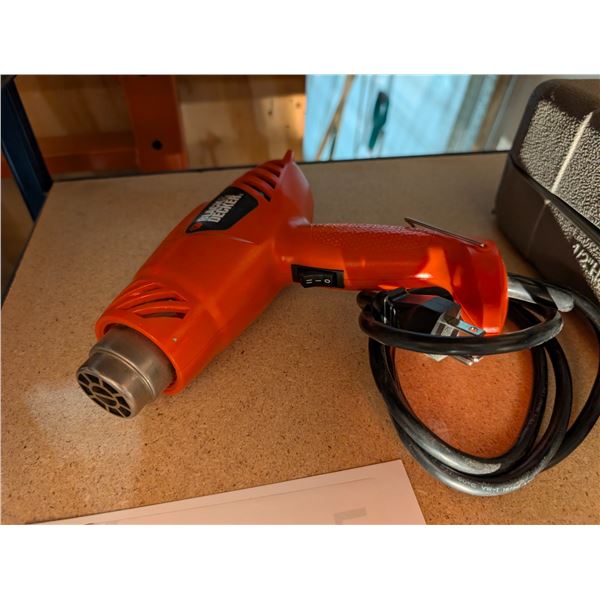 B&D HEAT GUN