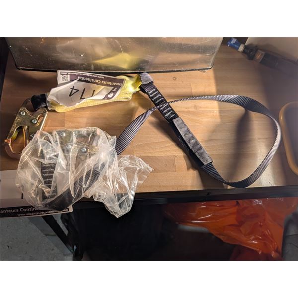 6' SHOCK-ABSORBING LANYARD, 310 LBS