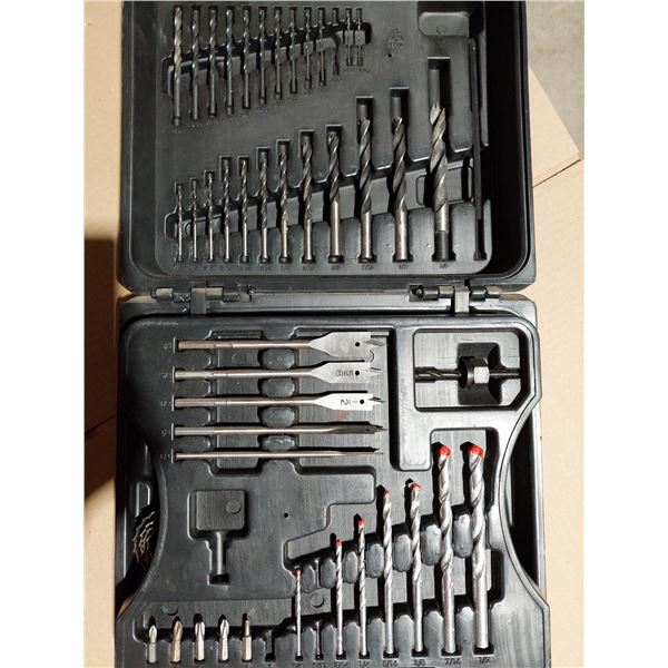 LOT OF ASSORTED DRILL BITS