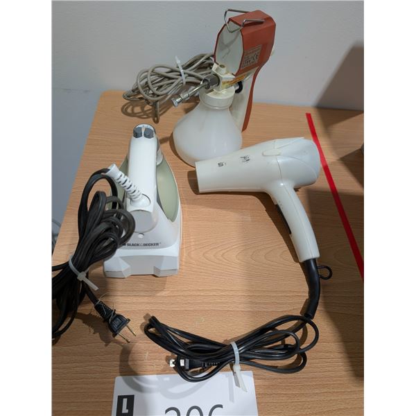 LOT OF 3 ASSORTED APPLIANCES