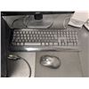 Image 2 : COMPUTER WITH 19" MONITOR, MOUSE AND KEYBOARD