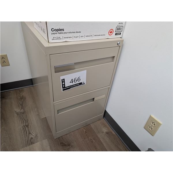 2-DRAWER FILING CABINET 18" X 28" X 26"