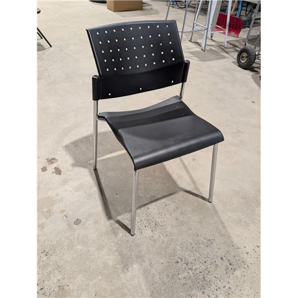 STACKABLE PLASTIC CHAIR