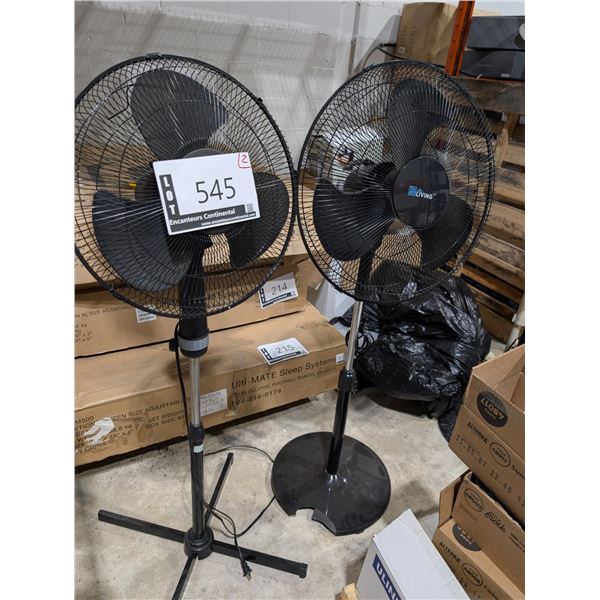 LOT OF 2 FANS