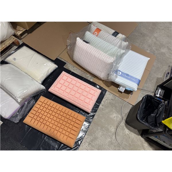 LOT OF 26 ASSORTED MEMORY FOAM PILLOWS