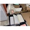 Image 3 : LOT OF 26 ASSORTED MEMORY FOAM PILLOWS