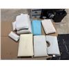 Image 2 : LOT OF 19 ASSORTED MEMORY FOAM PILLOWS