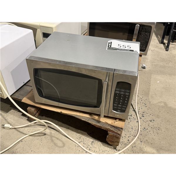 SALTON MICROWAVE