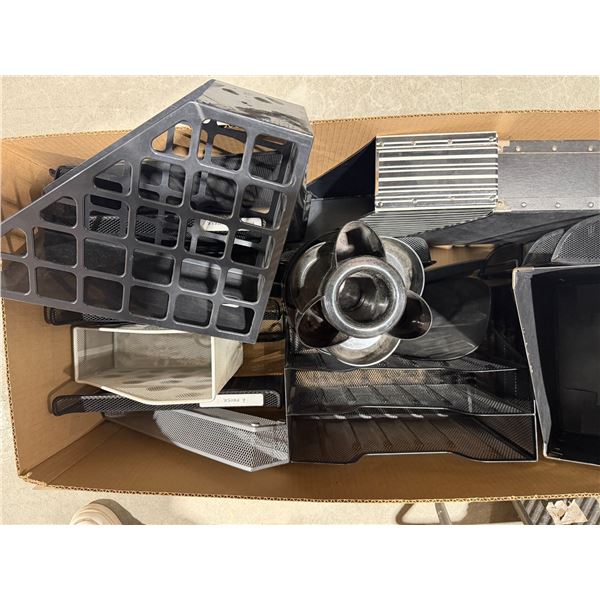 LOT OF MISCELLANEOUS OFFICE SUPPLIES