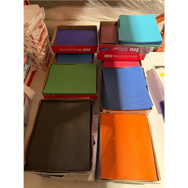 LOT OF ASSORTED FILE FOLDERS