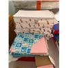 Image 4 : LOT OF ASSORTED PAPER