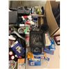 Image 4 : LOT OF ASSORTED OFFICE SUPPLIES
