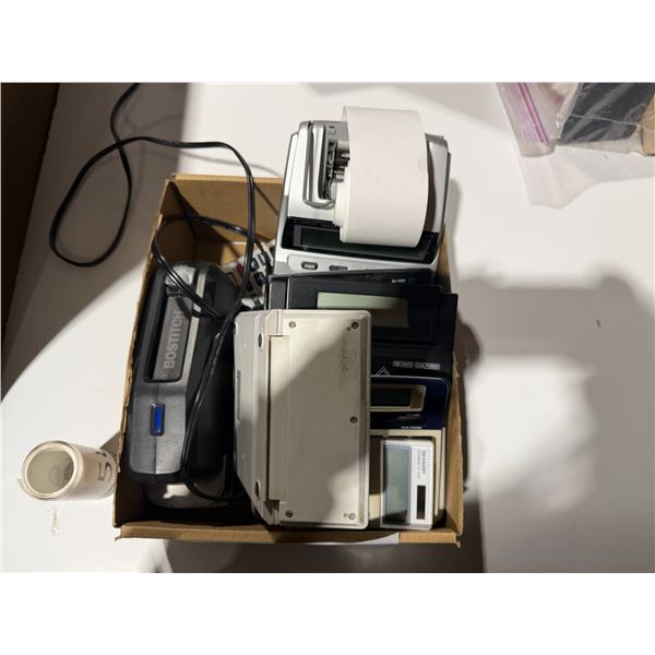 LOT OF 10 CALCULATORS AND 1 ELECTRIC STAPLER