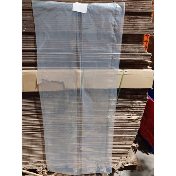 LOT OF 4 BOXES/100 PLASTIC BAGS 26 X 24 X 60