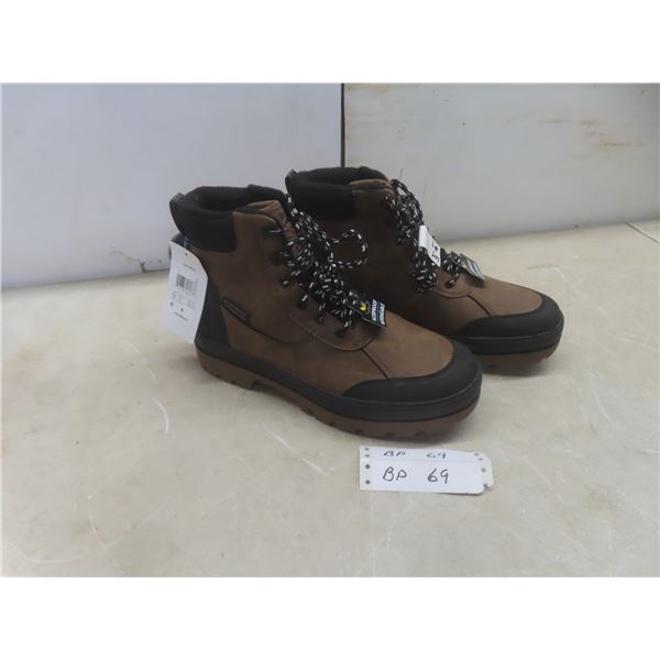 New Men's Ozark Trail Winter Boots – Size 9