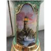 Image 10 : 3 Angels on a Bench Candle, Thomas Kinkade Lighthouse Candle House, and Avon Childhood Memories