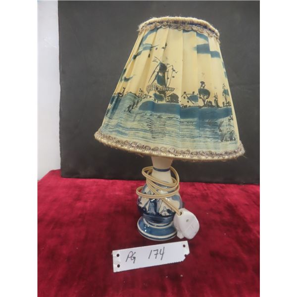 Vintage Delt Blue Handpainted Cobalt Blue Dutch Windmill/Landscape. Holland Boudoir Table Lamp with